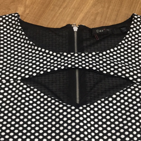 Dex dress size L - Picture 2 of 7